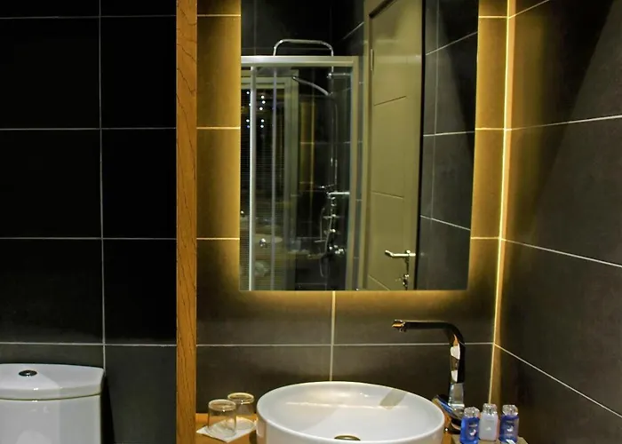 Premium & Restaurant Shopping Street Location ! Famagusta (Northern Cyprus)